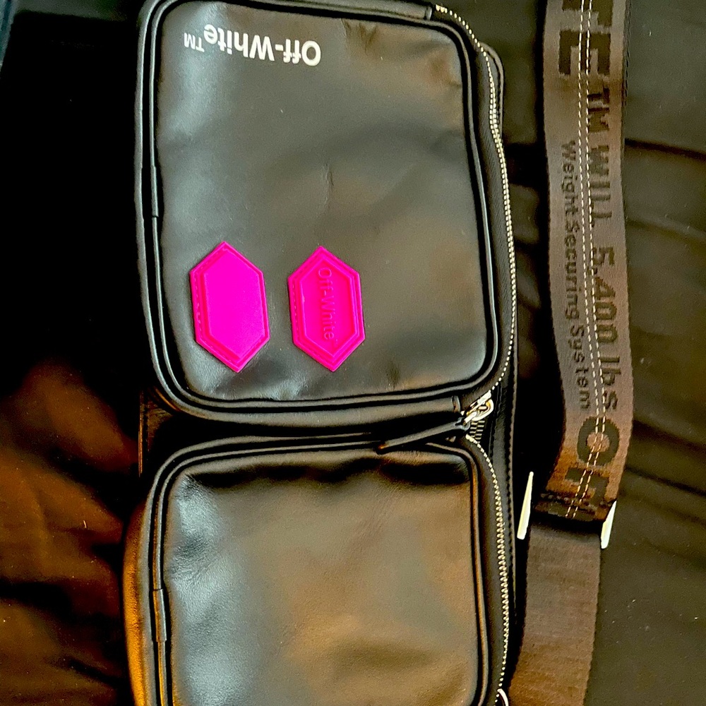 Authentic Off-White Leather Black Belt Bag -Unisex